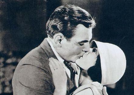 Evelyn Brent and Buck Jones in The Desert Outlaw (1924) | www.vintoz.com