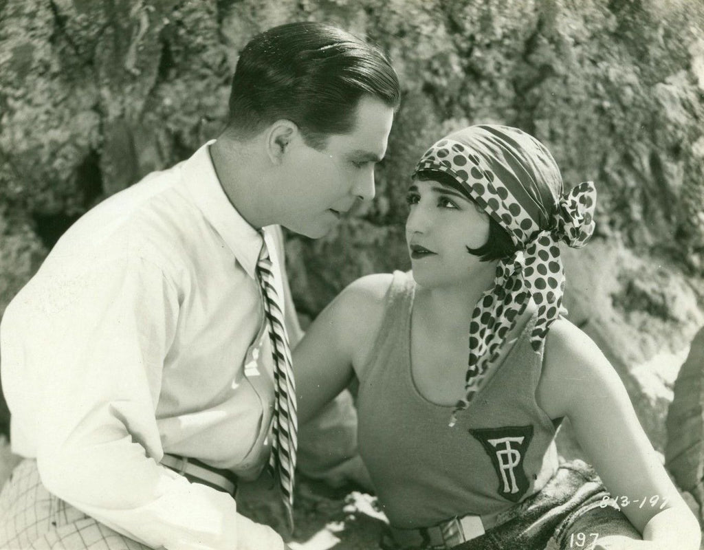 Harrison Ford and Bebe Daniels in Lovers in Quarantine (1925) | www.vintoz.com
