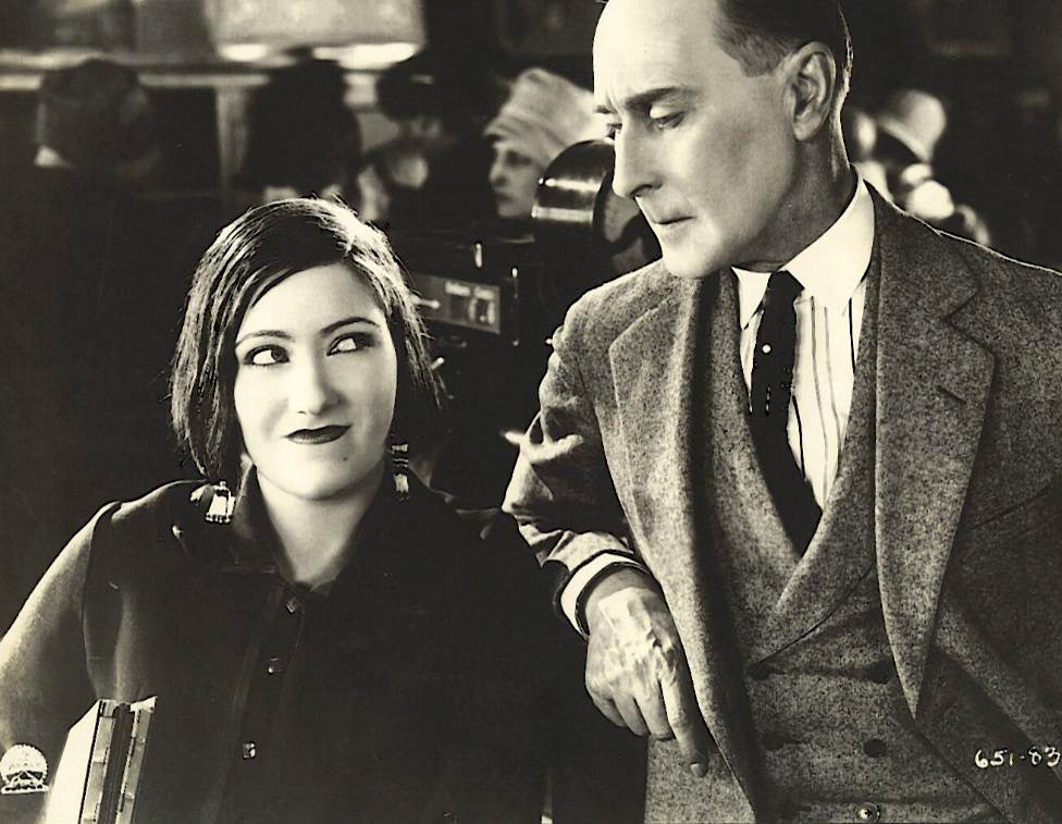 Allan Dwan and Gloria Swanson in Manhandled (1924) | www.vintoz.com