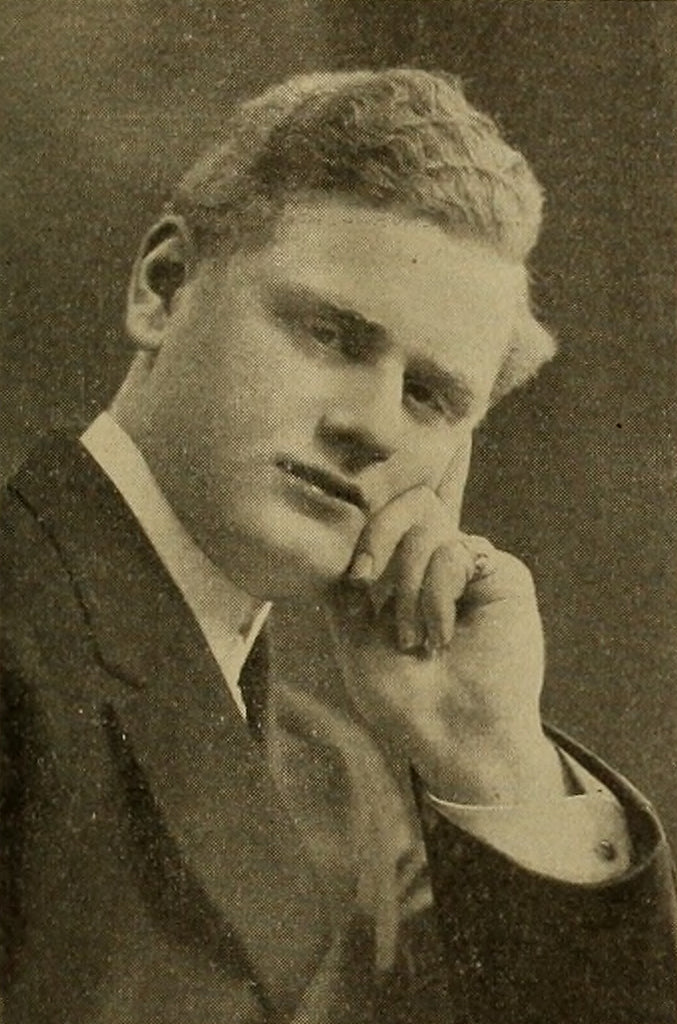 Allan Hale — Motography’s Gallery of Picture Players (1913) | www.vintoz.com
