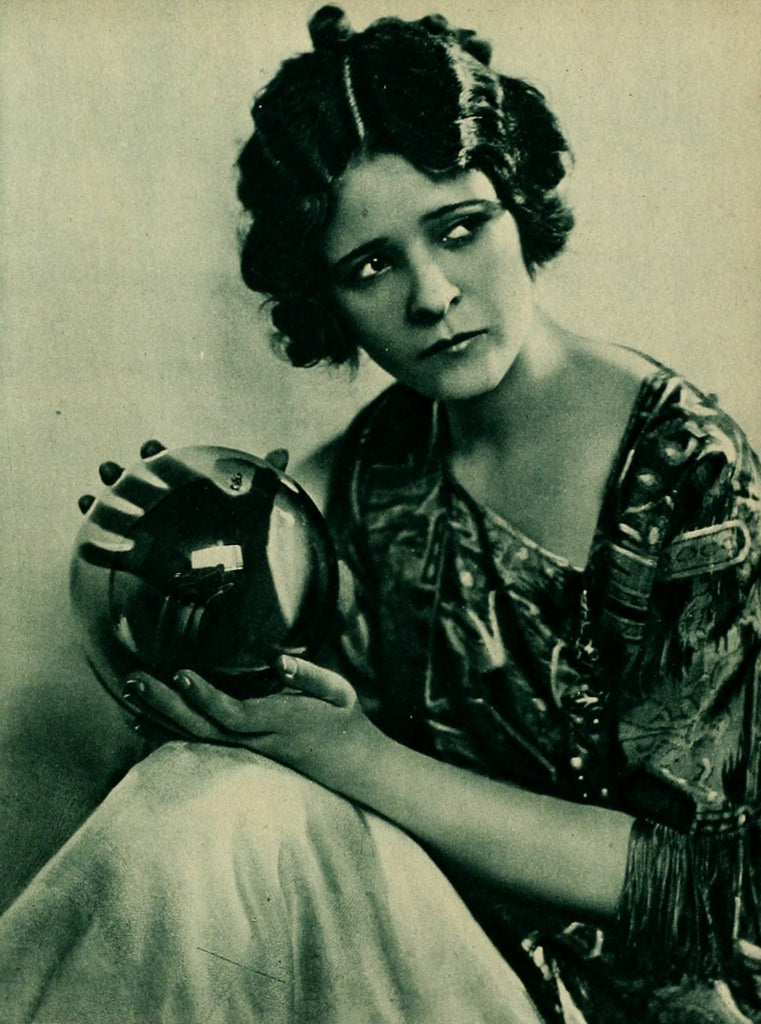 Beatrice Burnham — The Rise of Beatrice (1920) | www.vintoz.com