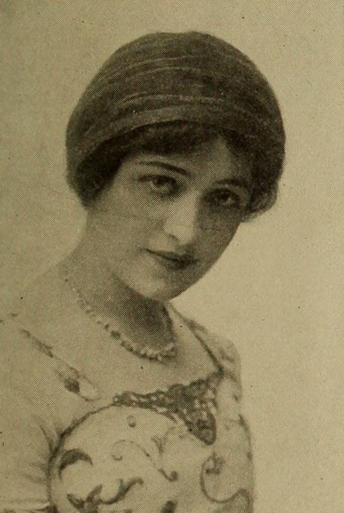 Claire Ray — Motography’s Gallery of Picture Players (1914) | www.vintoz.com
