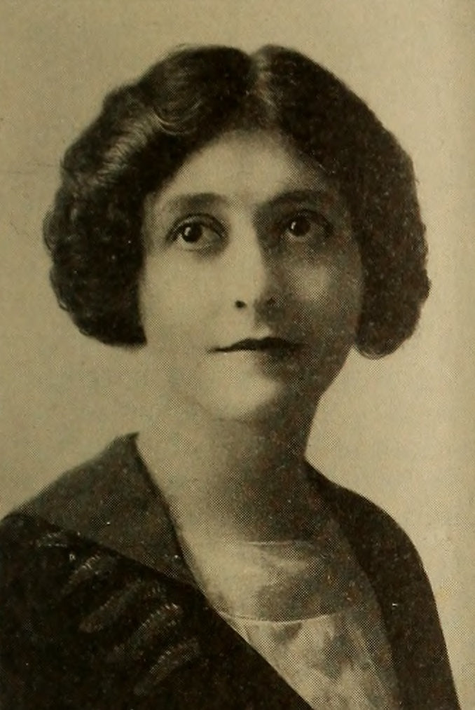 Clara Kimball Young — Sans Grease Paint and Wig (1914) | www.vintoz.com