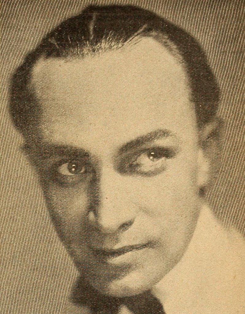 Conrad Veidt — A Welcome Invader from Germany (1927) | www.vintoz.com