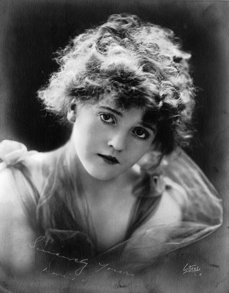 The Expressions of Doris May (1920) | www.vintoz.com