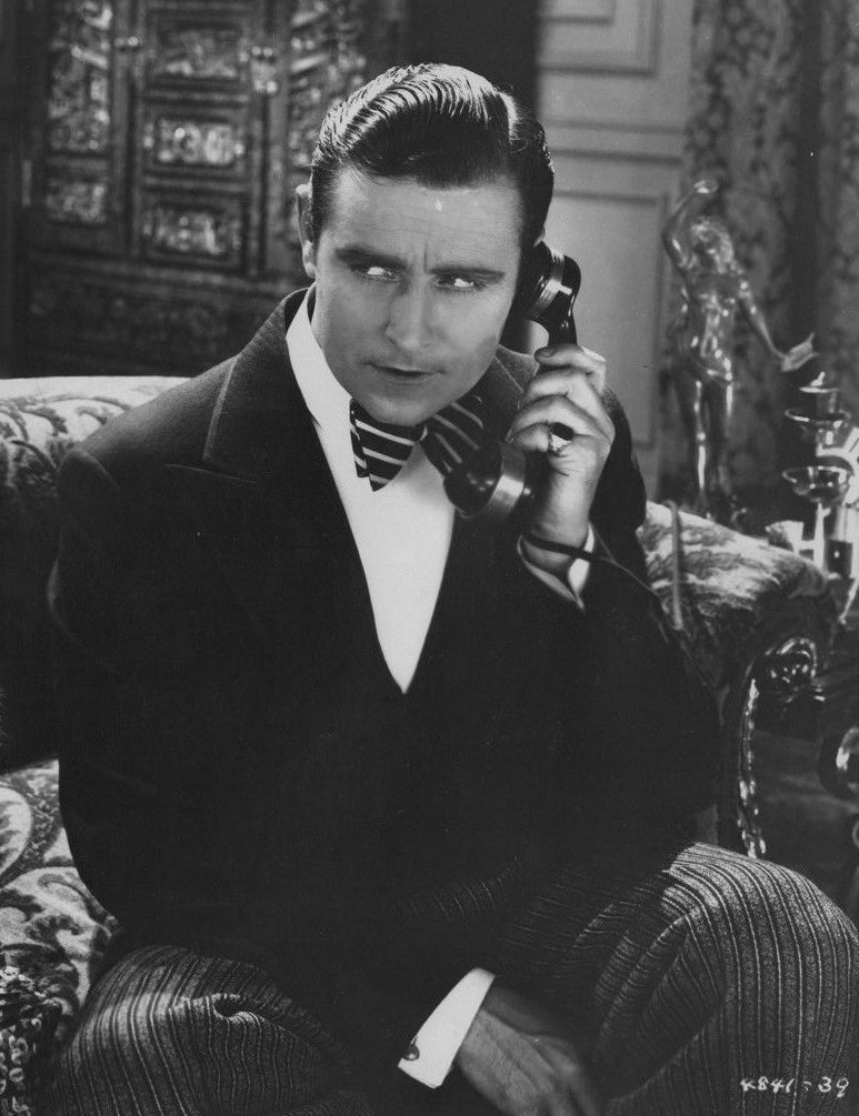 Edmund Burns (Edward Burns) (1892–1980) | www.vintoz.com
