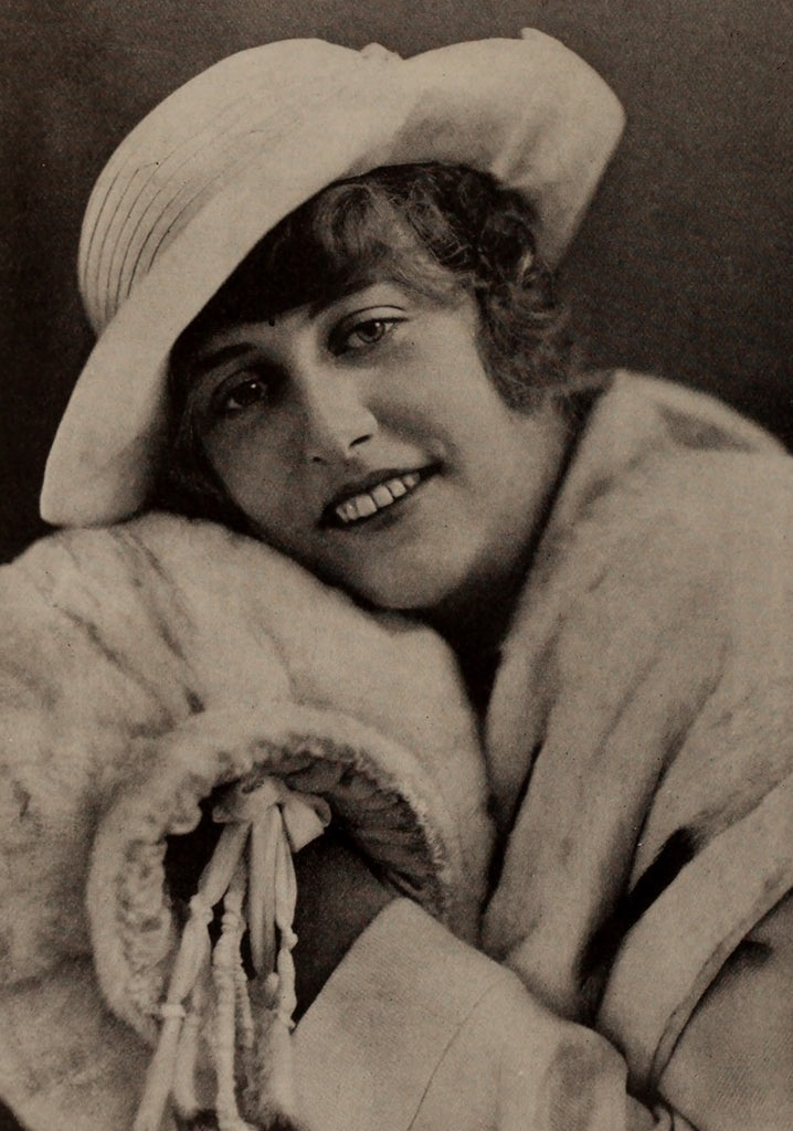 Grace Cunard — Became a Photoplayer on a Dare (1916) | www.vintoz.com