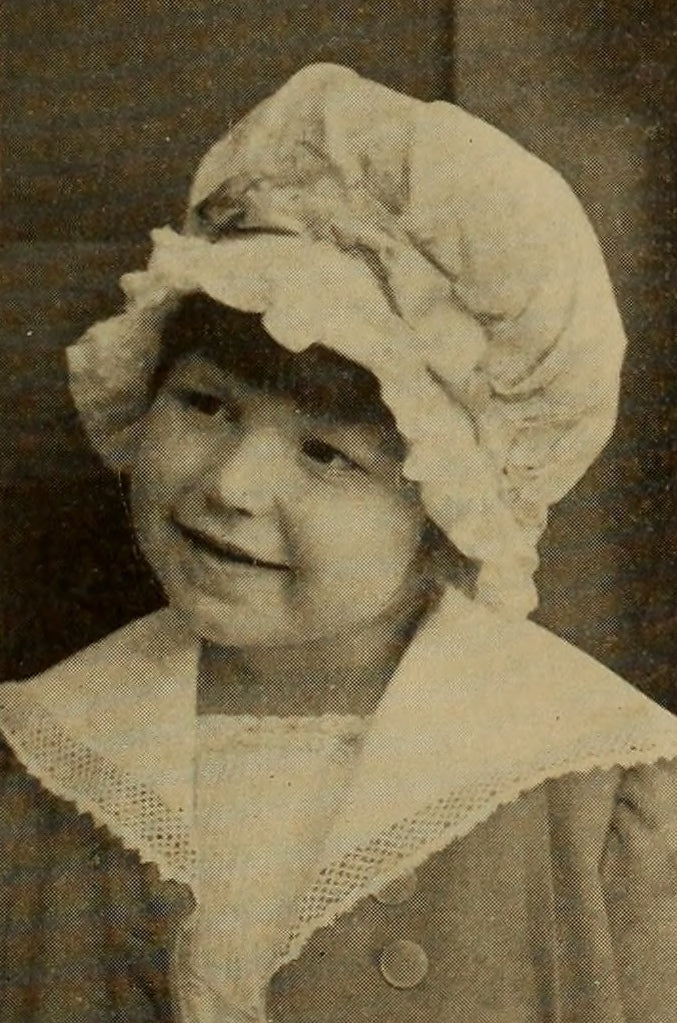 Baby Helen Armstrong — Motography’s Gallery of Picture Players (1913) | www.vintoz.com