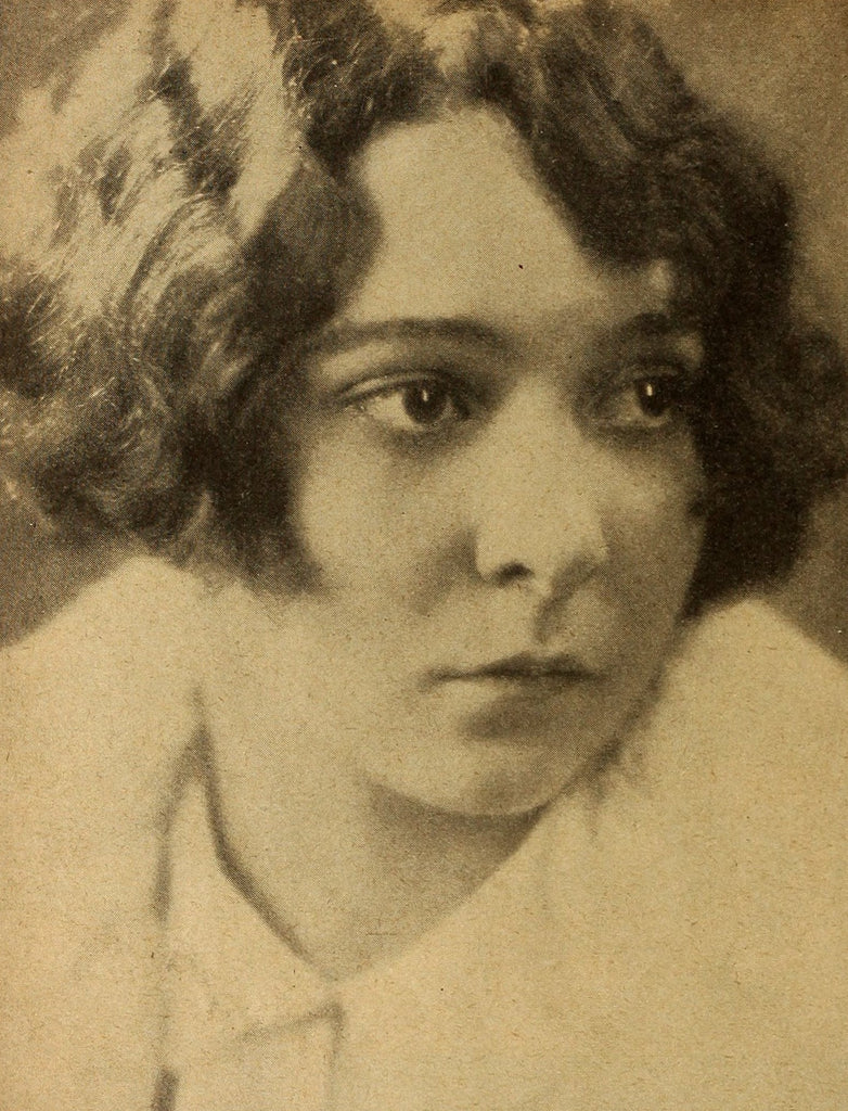 Helen Mundy — Her Red-Letter Day (1927) | www.vintoz.com
