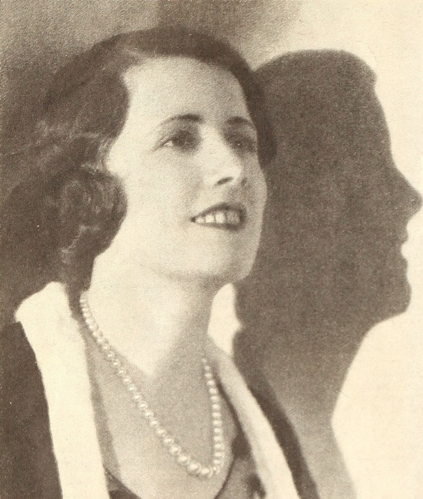 Irene Dunne — Dunne Luck (1931) | www.vintoz.com