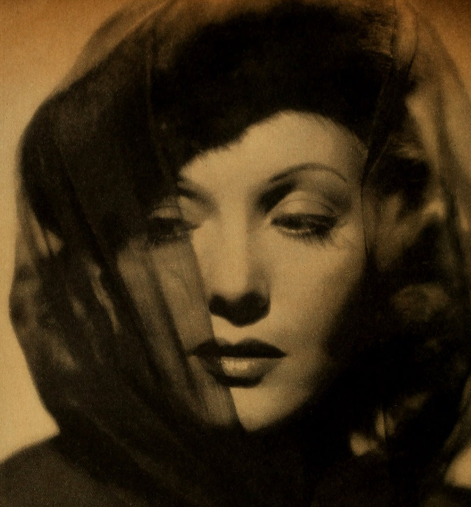 Isa Miranda — As You Like "It" (1939) | www.vintoz.com