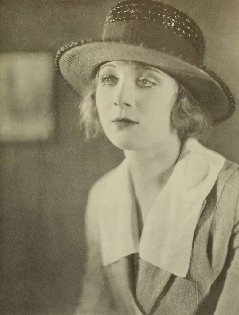 Jane  Novak — That  Chin (1922) | www.vintoz.com