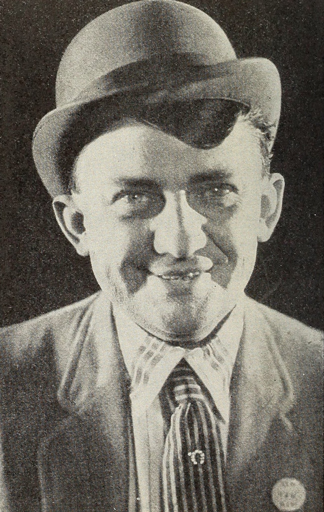 Jean Hersholt — An Artist of the Grotesque (1925) | www.vintoz.com