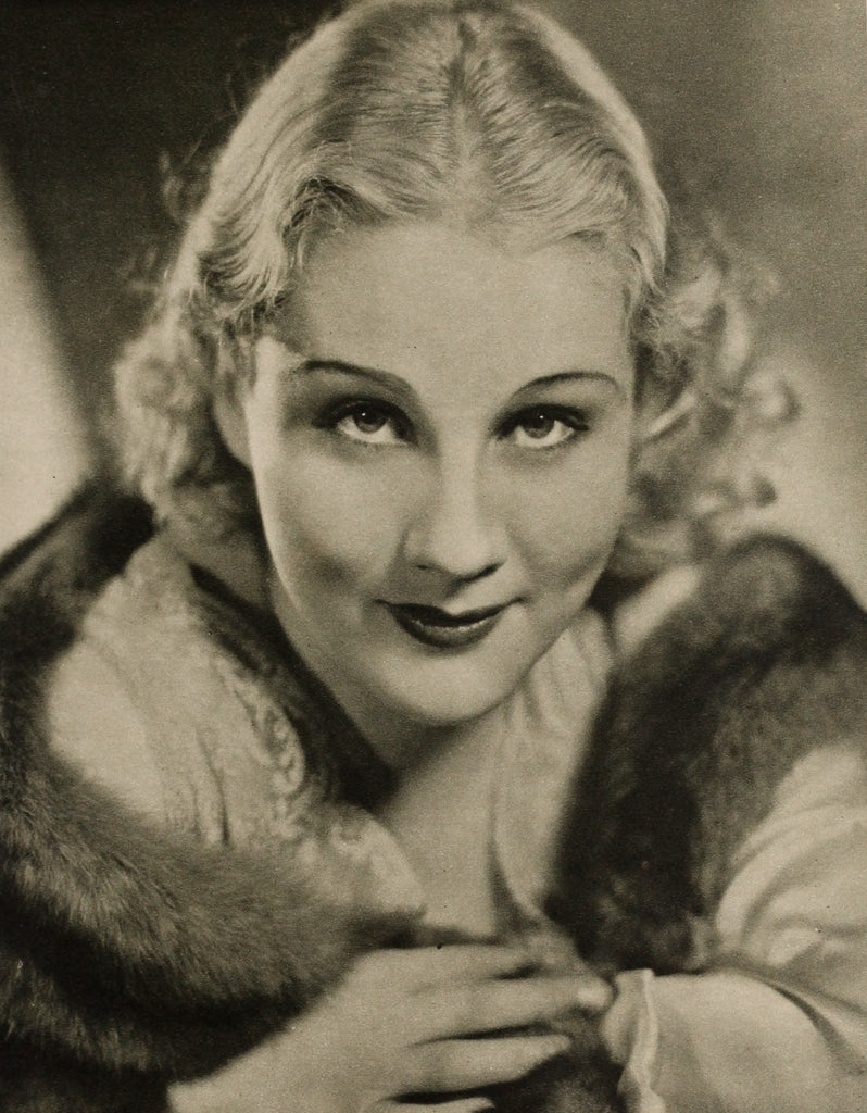 Judith Wood (1932) | www.vintoz.com