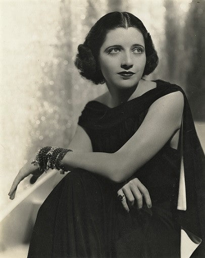 Kay Francis — The 8 most fascinating people in Hollywood (1935) | www.vintoz.com