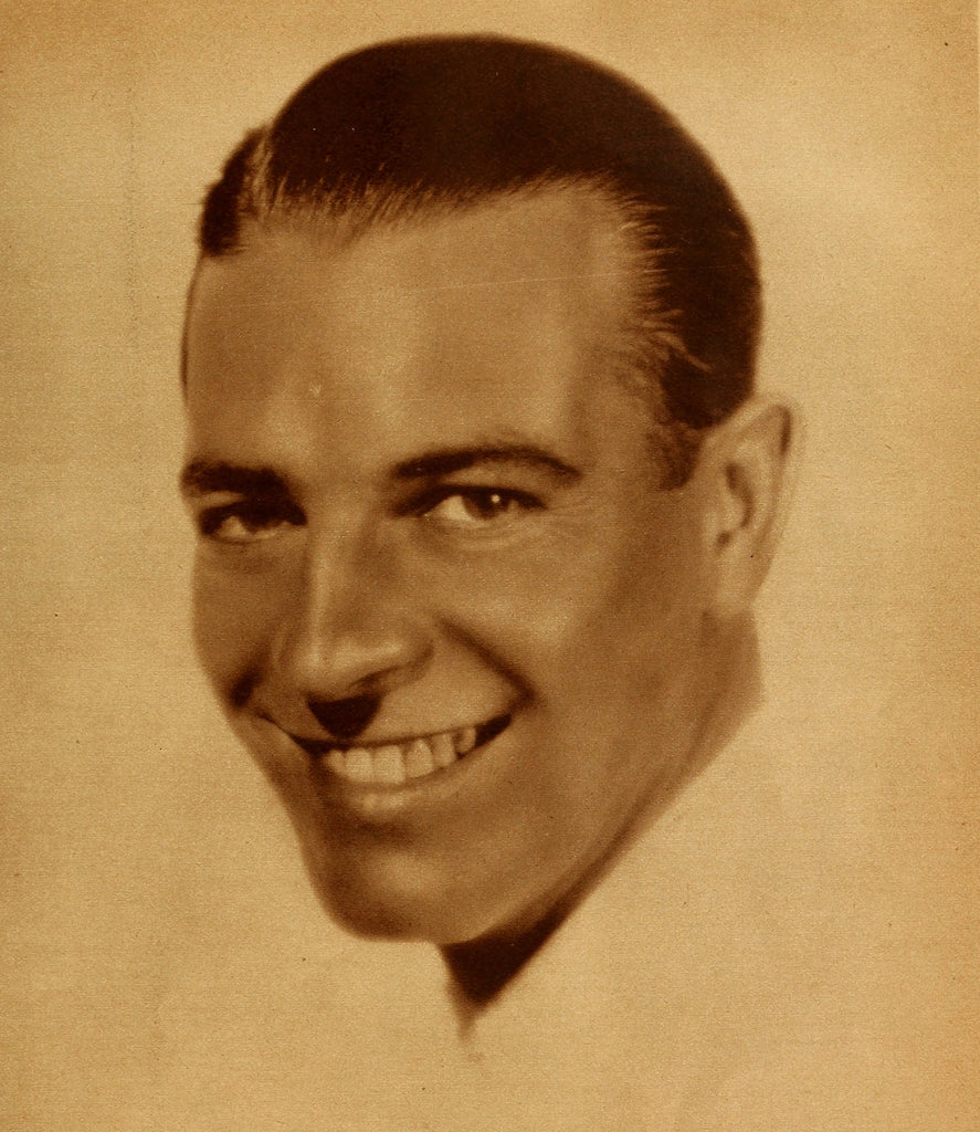 Lawrence Gray — Gray Skies Are Blue Now (1930) | www.vintoz.com