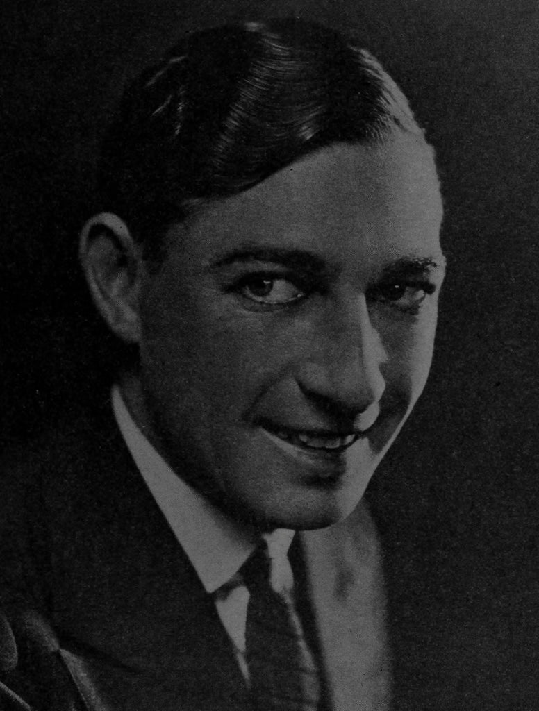 Lee Moran (1888–1961) | www.vintoz.com