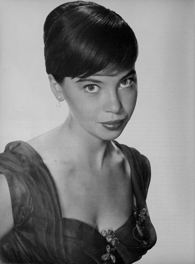 Leslie Caron — I was a Convent Girl (1953) 🇺🇸