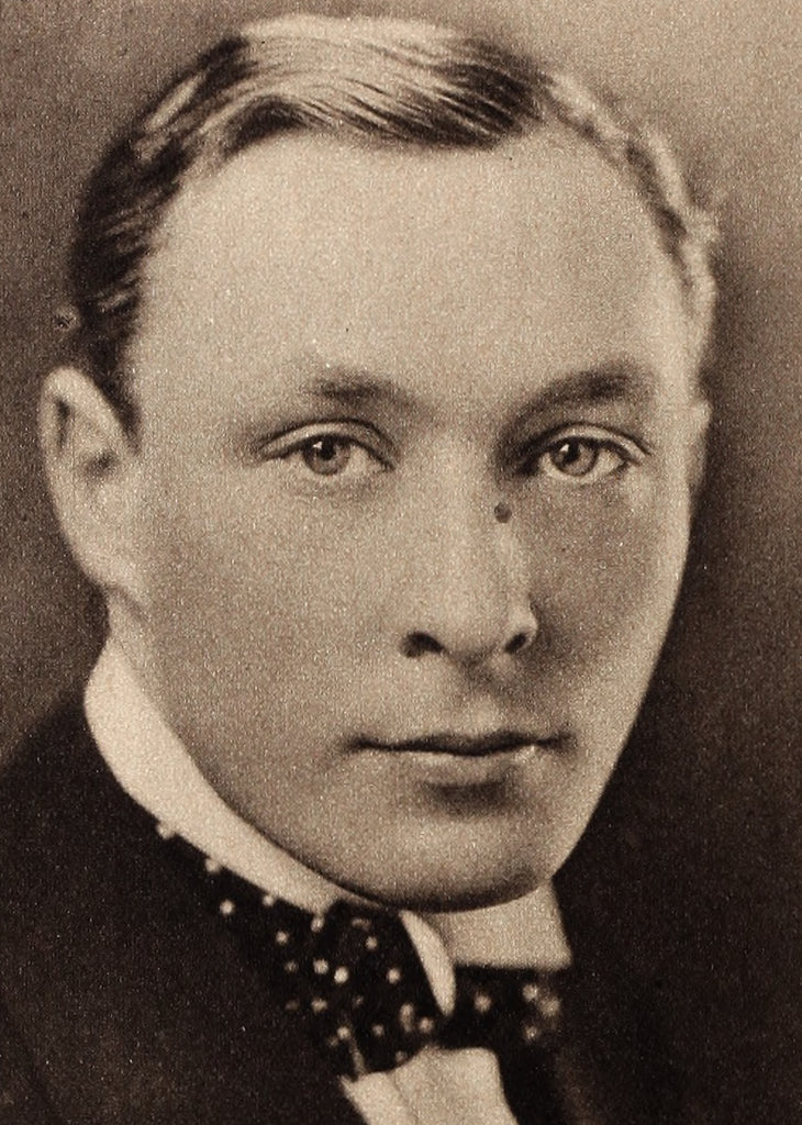 Lionel Atwill — The Exquisite Villain (1919) | www.vintoz.com