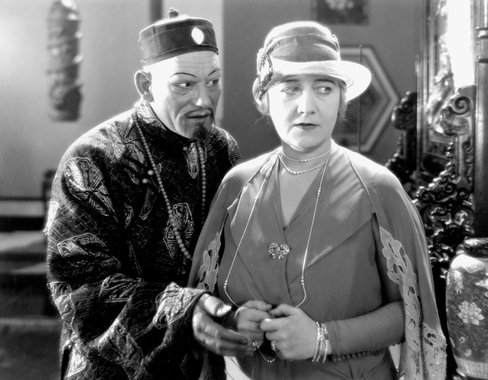 Lon Chaney and Louise Dresser in Mr. Wu (1927) | www.vintoz.com