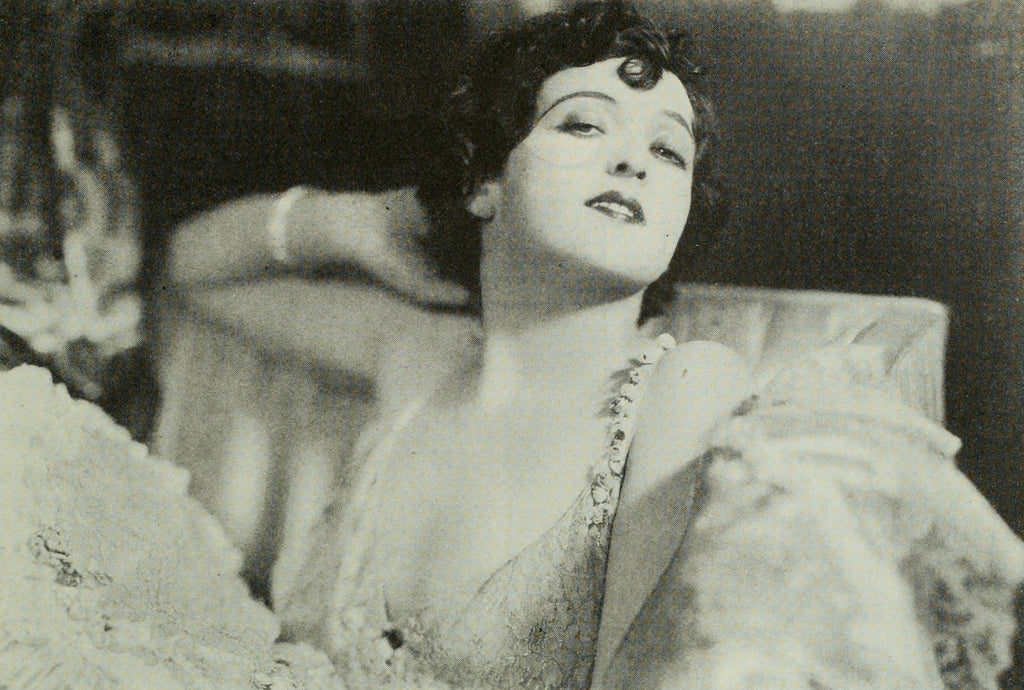 Mary Duncan — Hollywood’s New Slayer (1929) | www.vintoz.com