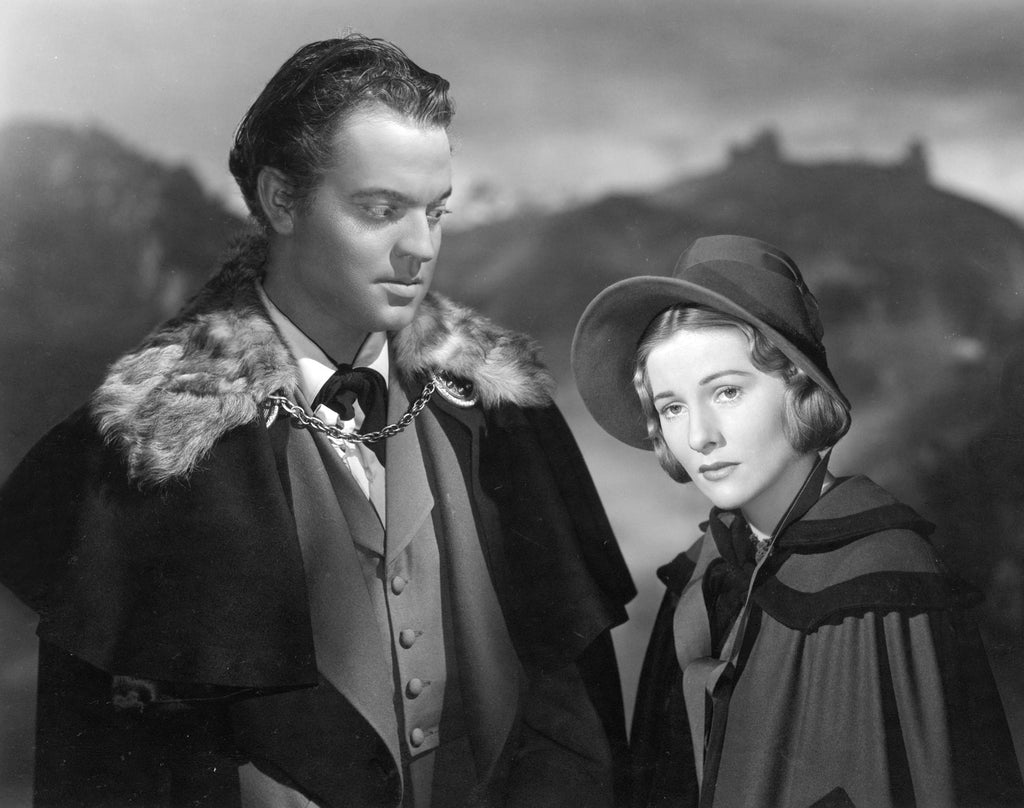 Orson Welles and Joan Fontaine (Jane Eyre, 1943) | www.vintoz.com