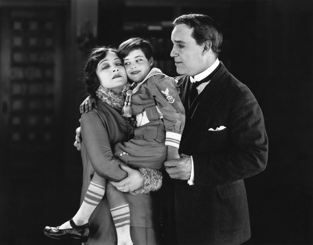 Pauline Frederick, Frankie Lee and Percy Standing (Bonds of Love, 1919) | www.vintoz.com