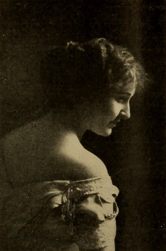 Pearl Sindelar — Sans Grease Paint and Wig (1913) | www.vintoz.com