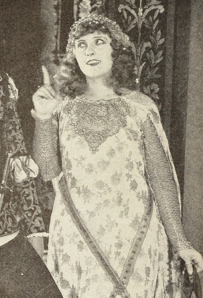 Pearl White — How to Act (1918) | www.vintoz.com