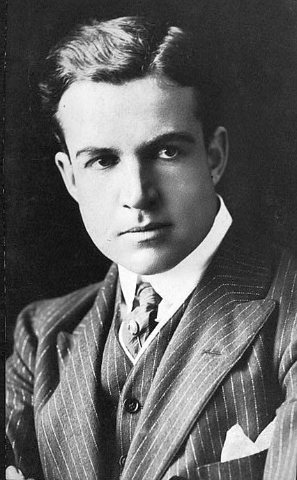 Pell Trenton (William T. Baker) (1883–1924) | www.vintoz.com