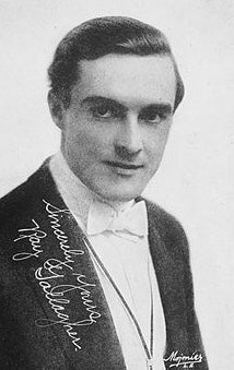 Chats with the Players — Raymond Gallagher, of the Universal Company (1915) | www.vintoz.com
