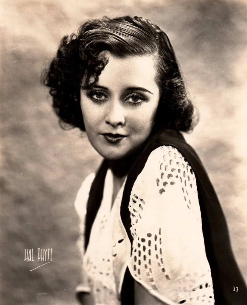 Sally O’Neil (Virginia Louise Concepta Noonan) (1908–1968) | www.vintoz.com