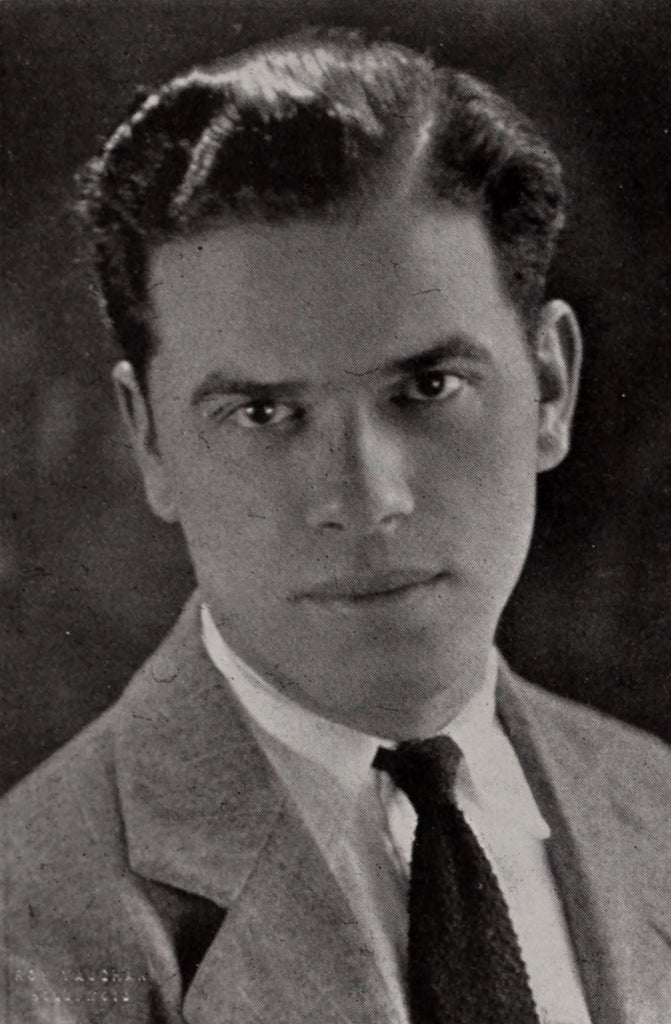 Frank Capra — Biographical Sketch (1927) | www.vintoz.com