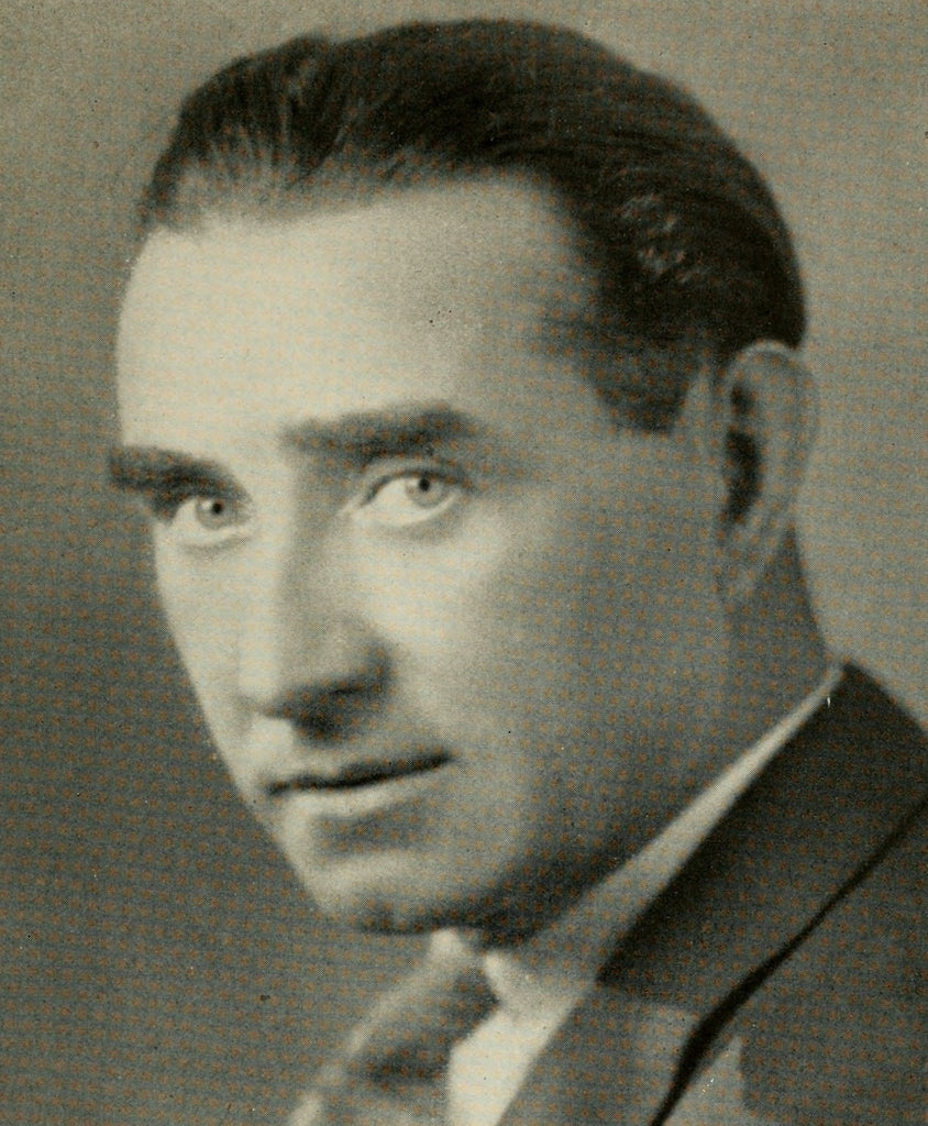 Frank Lloyd (1930) | www.vintoz.com