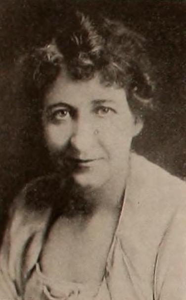 “Lights! Camera! Quiet! Ready! Shoot!” (1918) | www.vintoz.com