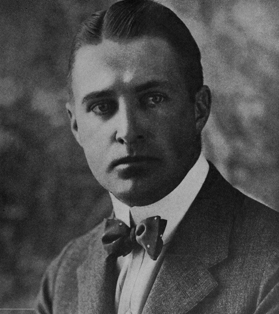 Raymond B. West (1886–1923) | www.vintoz.com