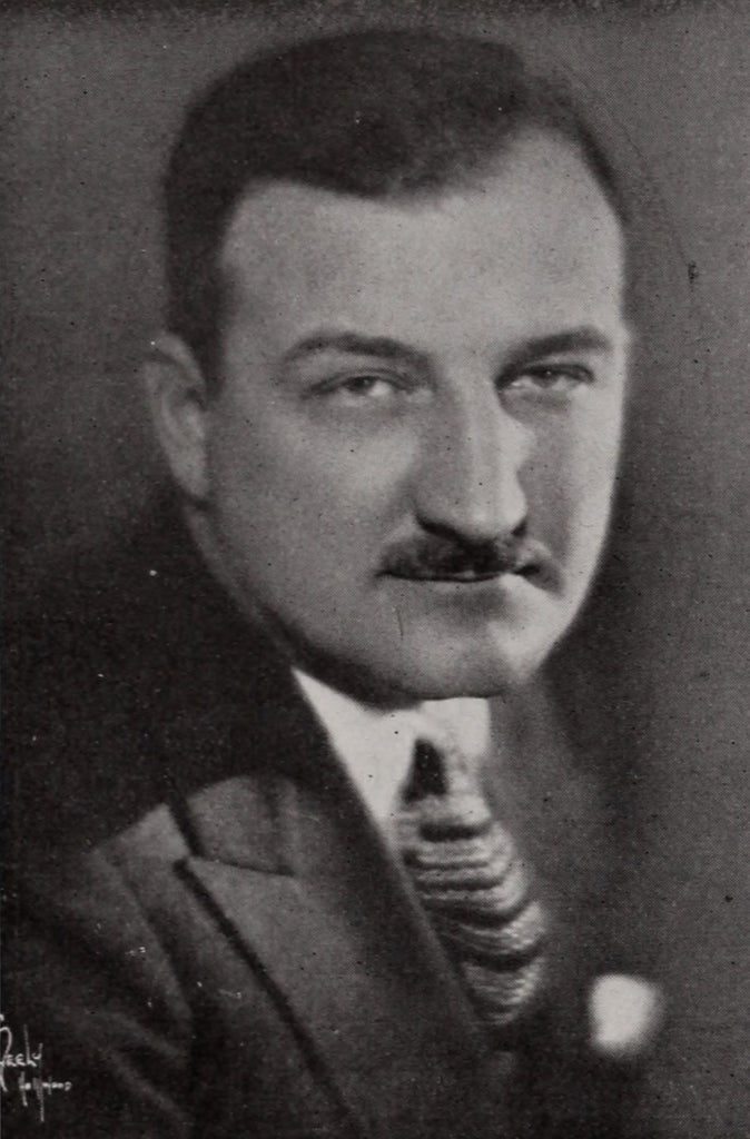 William A. Seiter — Biographical Sketch (1927) | www.vintoz.com