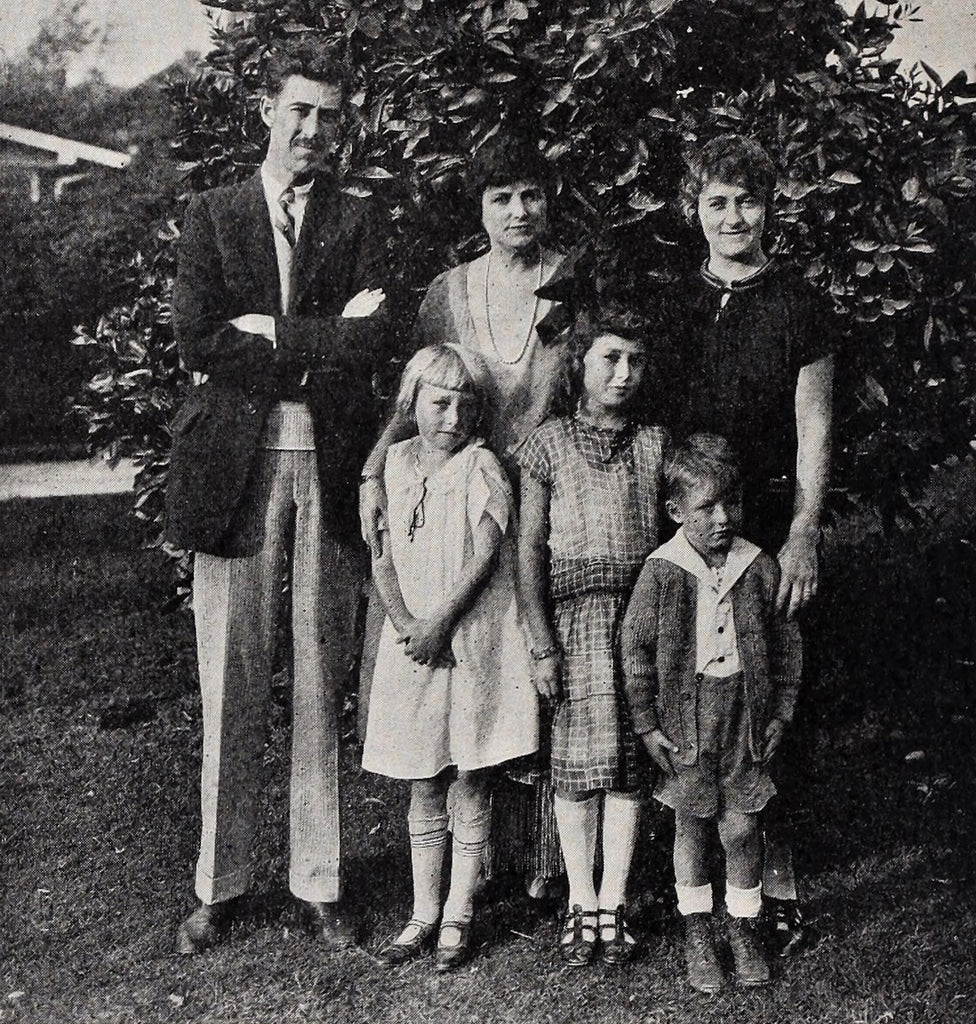 William Beaudine with Family — Directorial Versatility (1926) | www.vintoz.com