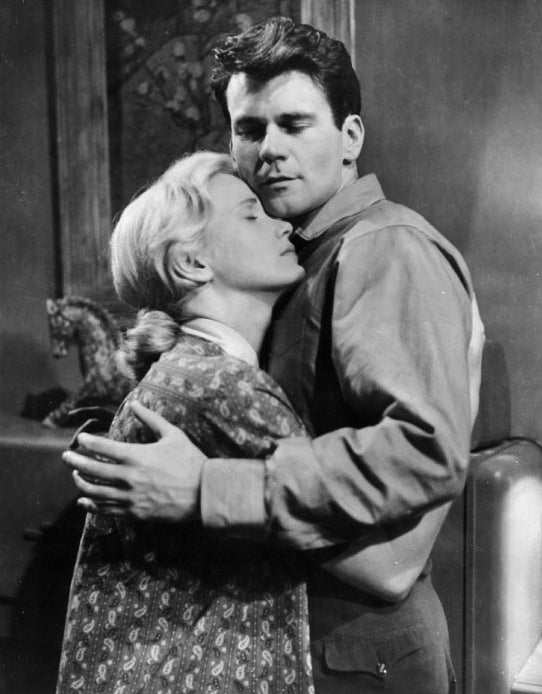 Don Murray and Eva Marie Saint (A Hatful of Rain, 1957) | www.vintoz.com