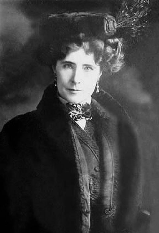 Elinor Glyn (Elinor Sutherland) (1864 –1943) | www.vintoz.com