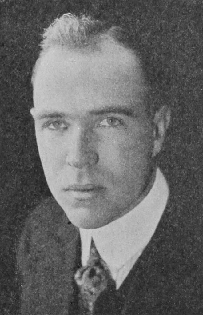 Faxon M. Dean (1890-1965) | www.vintoz.com