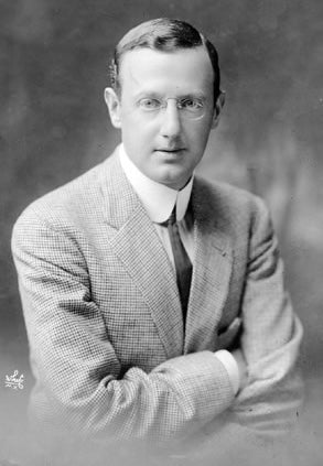 Jesse L. Lasky (Jesse Louis Lasky) (1880–1958) | www.vintoz.com