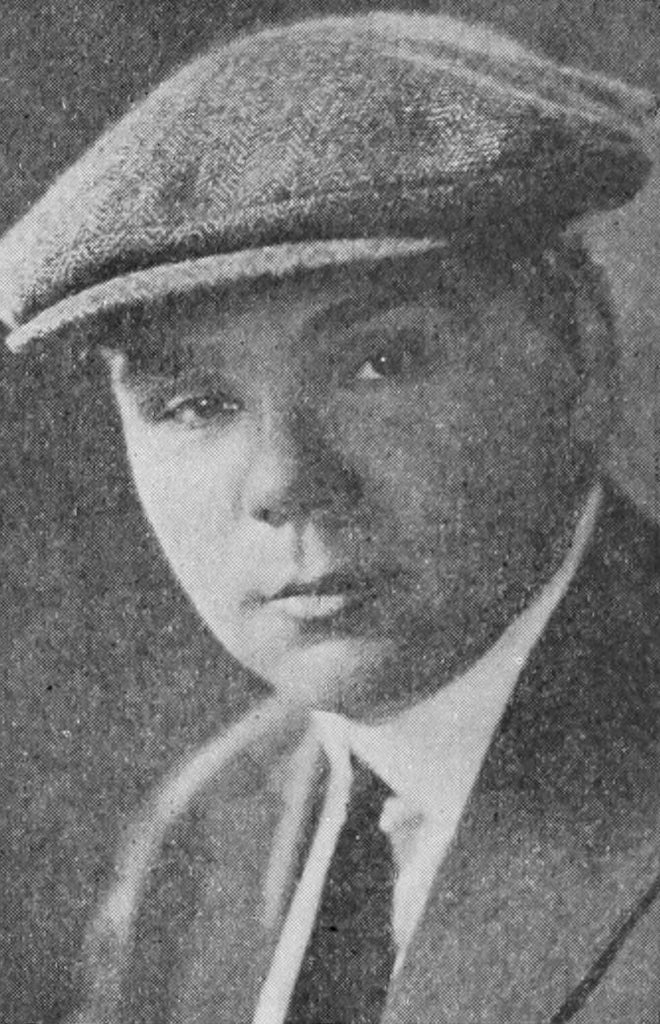 John W. Leezer (1873/1876–1938) | www.vintoz.com