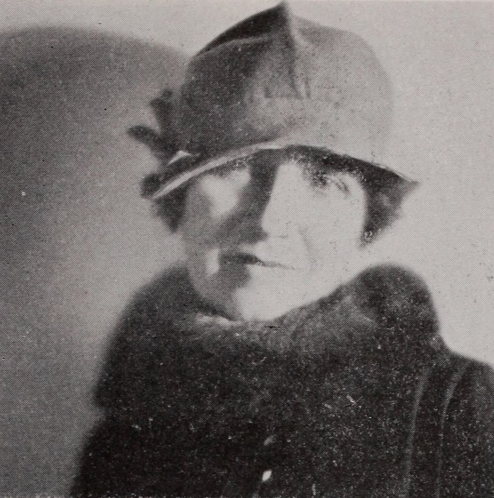 Josephine Lovett — Biographical Sketch (1927) | www.vintoz.com