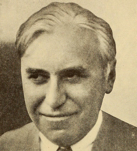 Mack Sennett 1930 | www.vintoz.com