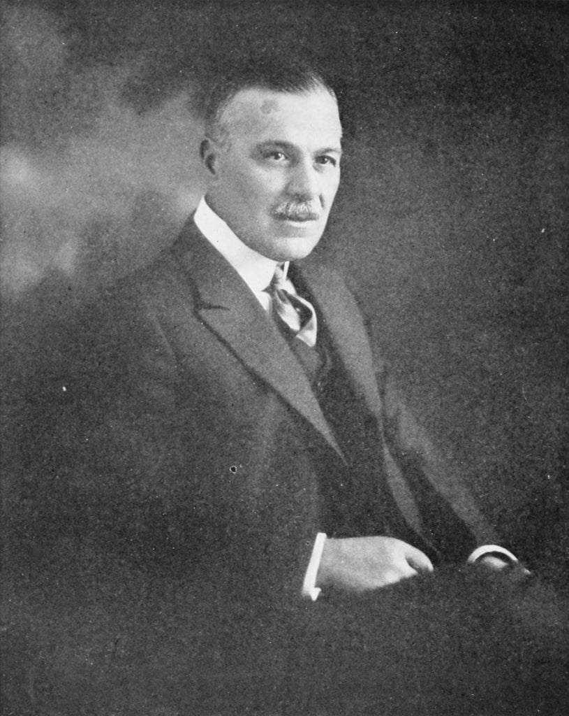 Robert W. Chambers — Who’s Who (1920) 🇺🇸 – Vintoz