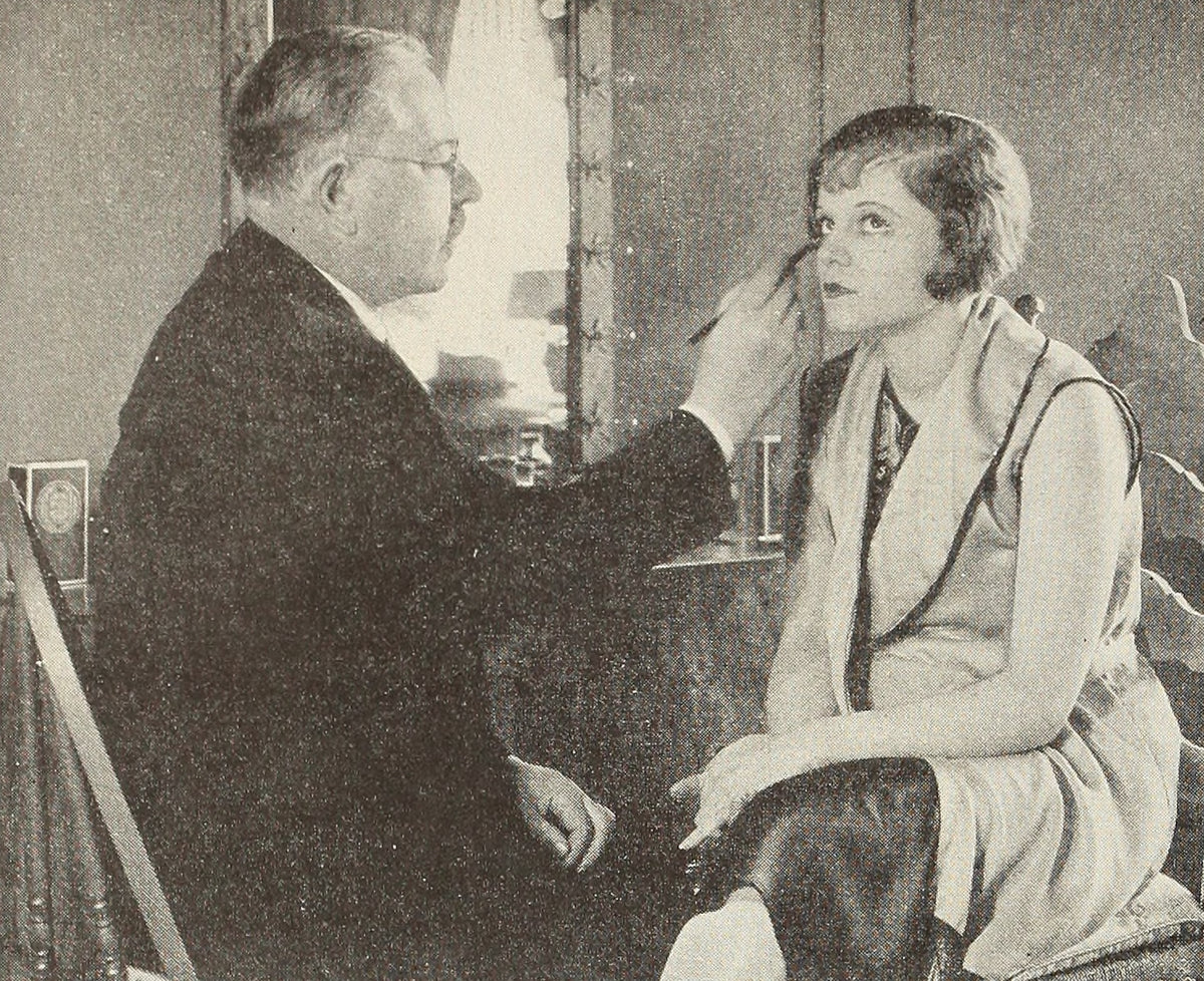 Max Factor — A Wizard of Make-up (1929) 🇺🇸 – Vintoz