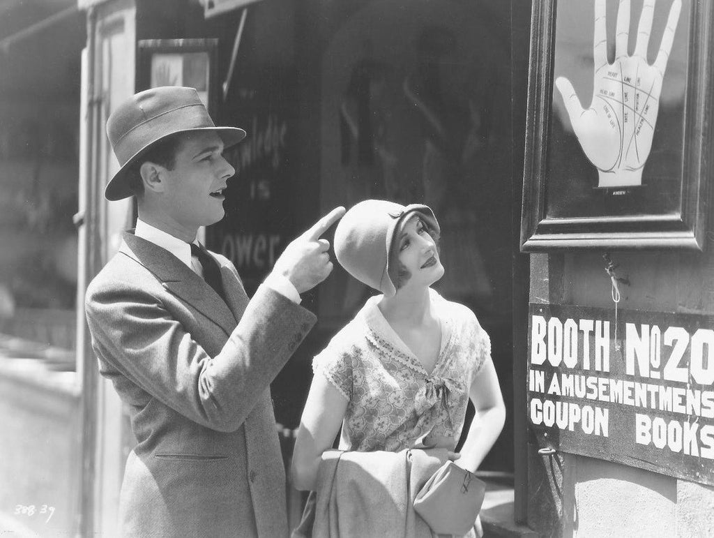 Josephine Dunn and William Haines in A Man’s Man (1929) | www.vintoz.com