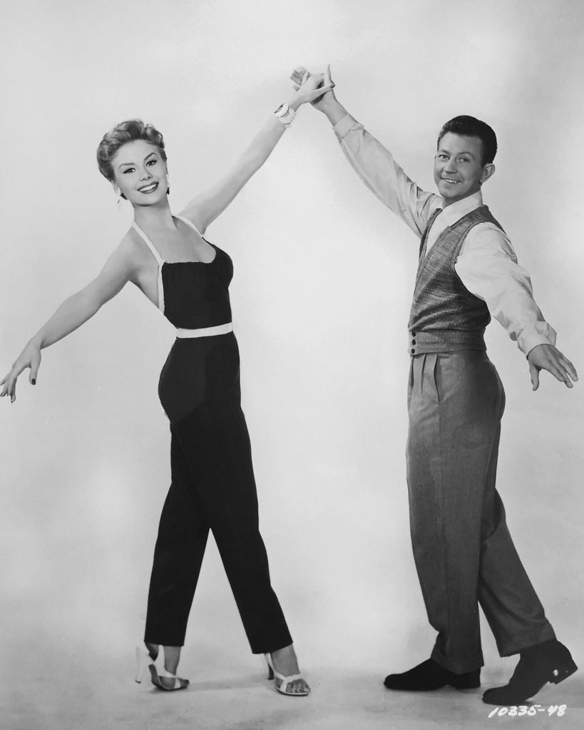 Mitzi Gaynor and Donald O'Connor in Anything Goes (1956) | www.vintoz.com