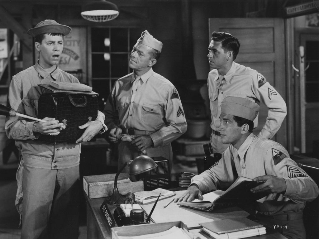 Jerry Lewis, Dean Martin, Danny Dayton and Frank Hyers in At War with the Army (1950) | www.vintoz.com